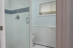633 Crystal Dr, Pittsburgh, PA 15228 - Photo 20