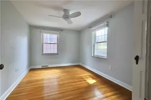 633 Crystal Dr, Pittsburgh, PA 15228 - Photo 26