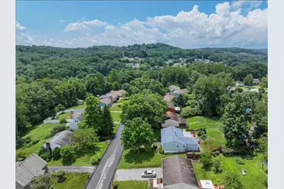 1794 Cedaridge Dr, South Park, PA 15129 - Photo 22