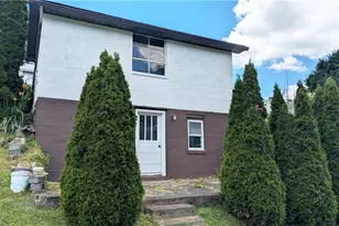50 Zeller St, Hempfield Township, PA 15601 - Photo 16