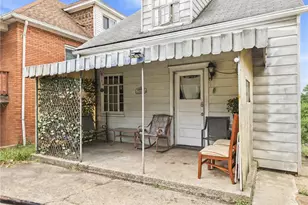 612 Wilson Ave, Ambridge, PA 15003 - Photo 4
