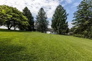 2856 State Route 136, Somerset Twp, PA 15314 - Photo 4