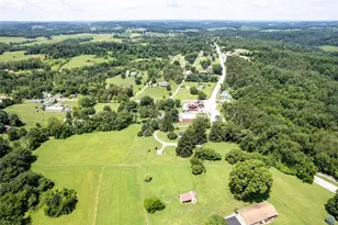 2856 State Route 136, Somerset Twp, PA 15314 - Photo 14