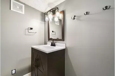723 8th St, Irwin, PA 15642 - Photo 28