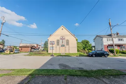 112 S 13th St, Jeannette, PA 15644 - Photo 1