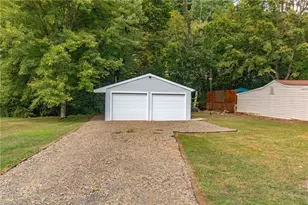 2873 N Meadow St, Harrison Township, PA 15065 - Photo 22