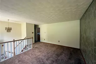 215 Furnace Ln, Saint Clair Township, PA 15944 - Photo 8