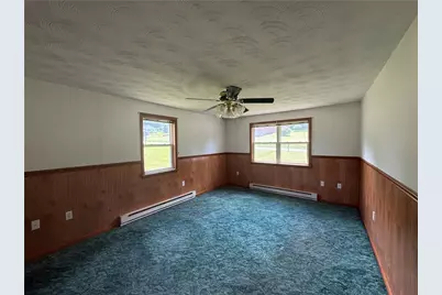 215 Furnace Lane, Saint Clair Township, PA 15944 - Photo 14