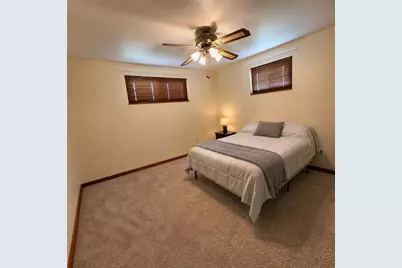219 Lenore Dr, Kennedy Township, PA 15136 - Photo 10