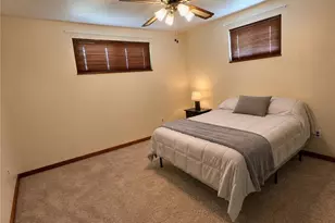 219 Lenore Dr, Kennedy Township, PA 15136 - Photo 10