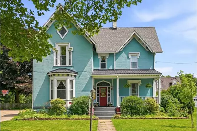 1121 Penn Ave, New Brighton, PA 15066 - Photo 2
