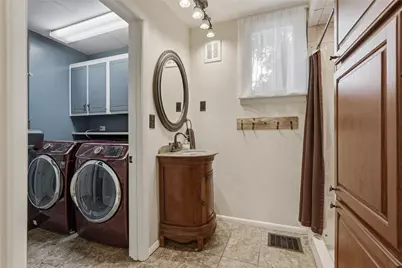 1121 Penn Ave, New Brighton, PA 15066 - Photo 22