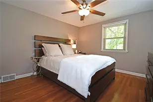 75 Iroquois Dr, Pittsburgh, PA 15228 - Photo 16