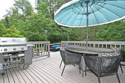 75 Iroquois Dr, Pittsburgh, PA 15228 - Photo 22
