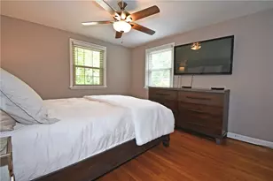 75 Iroquois Dr, Pittsburgh, PA 15228 - Photo 18