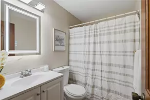 216 Mccartney Dr, Moon/Crescent Twp, PA 15108 - Photo 22