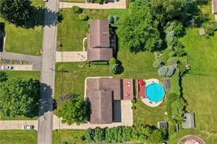 216 Mccartney Dr, Moon/Crescent Twp, PA 15108 - Photo 48