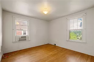 239 Barth Ave, Pittsburgh, PA 15228 - Photo 16