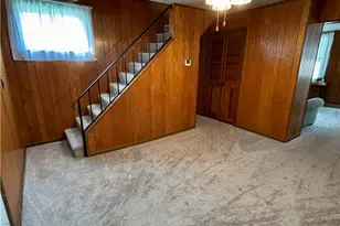 209 Crest Ave, Charleroi Boro, PA 15022 - Photo 4