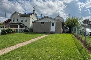 209 Crest Ave, Charleroi Boro, PA 15022 - Photo 24