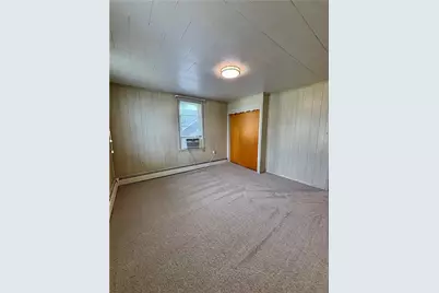 209 Crest Ave, Charleroi Boro, PA 15022 - Photo 12