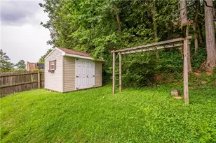 524 Brinwood Ave, Pittsburgh, PA 15227 - Photo 22