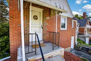 348 Vanadium Rd, Scott Township, PA 15243 - Photo 4