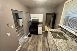 327 Mathews St, Pittsburgh, PA 15210 - Photo 6