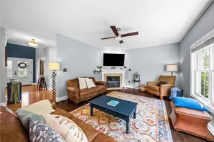 311 Riva Ridge Dr, Cranberry Township, PA 16066 - Photo 6