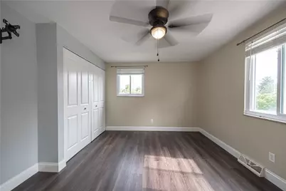 701 Millers Ln, Pittsburgh, PA 15239 - Photo 16