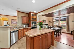 131 Helena St, West Mifflin, PA 15122 - Photo 6
