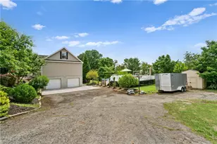 131 Helena St, West Mifflin, PA 15122 - Photo 26