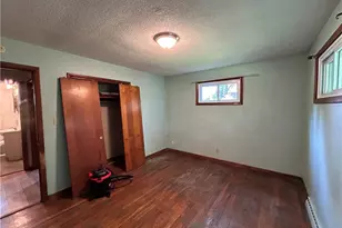 311 Hoon Ave, Farrell, PA 16121 - Photo 6