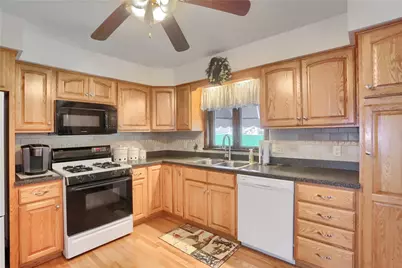1123 Brookshire Dr, Shenango Township, PA 16101 - Photo 14