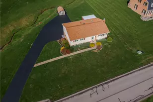 1123 Brookshire Dr, Shenango Township, PA 16101 - Photo 28