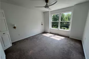 148 S Duane Dr, Pittsburgh, PA 15239 - Photo 26