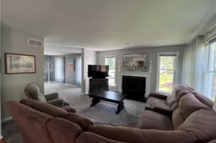 148 S Duane Dr, Pittsburgh, PA 15239 - Photo 16