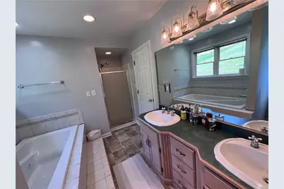 148 S Duane Dr, Pittsburgh, PA 15239 - Photo 22