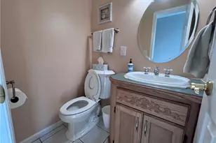 148 S Duane Dr, Pittsburgh, PA 15239 - Photo 12