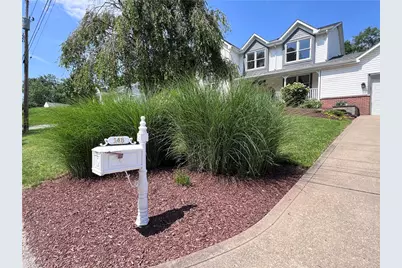 148 S Duane Dr, Pittsburgh, PA 15239 - Photo 4