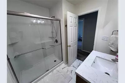 148 S Duane Dr, Pittsburgh, PA 15239 - Photo 30