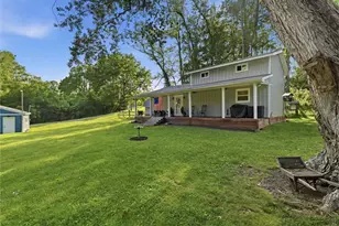 31 Anderson Ave, West Bethlehem, PA 15345 - Photo 2