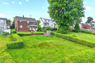 1407 Marion Ave, Monessen, PA 15062 - Photo 32