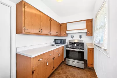 1407 Marion Ave, Monessen, PA 15062 - Photo 10