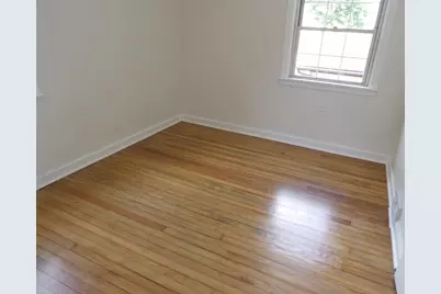 3611 W 3rd Ave, West Mayfield, PA 15010 - Photo 8
