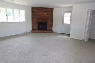 3611 W 3rd Ave, West Mayfield, PA 15010 - Photo 6