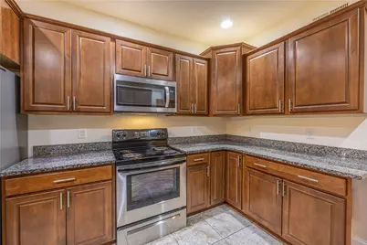 1102 Cross Creek Dr, South Union Township, PA 15401 - Photo 6