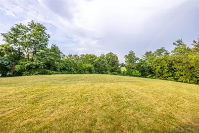 1102 Cross Creek Dr, South Union Township, PA 15401 - Photo 32