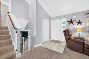 725 Vernon Dr, Rostraver, PA 15012 - Photo 14