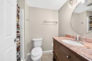 725 Vernon Dr, Rostraver, PA 15012 - Photo 32